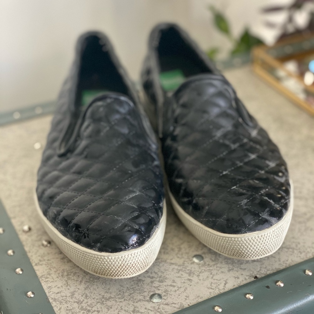 Cougar wet proof slip ons. Size 9